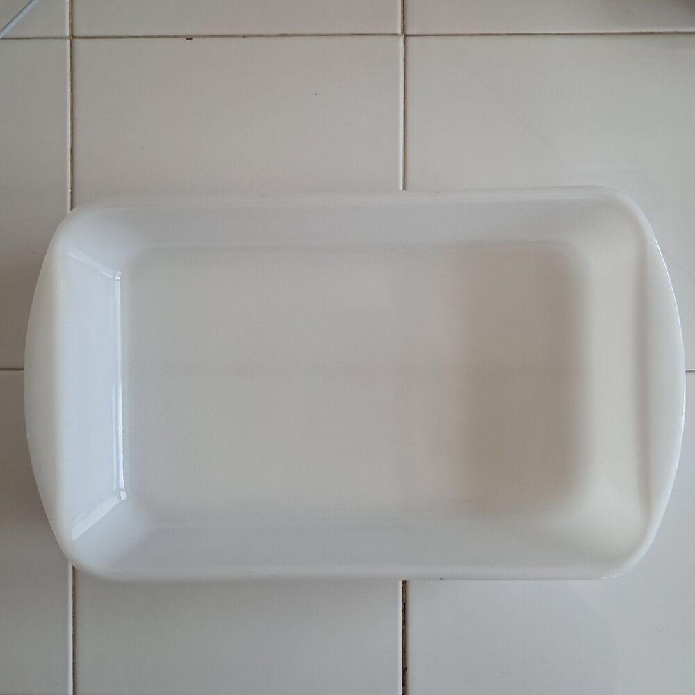 Vintage Glasbake J263 2.5qt  Milk Glass Rectangular Baking Dish 8x14" Casserole